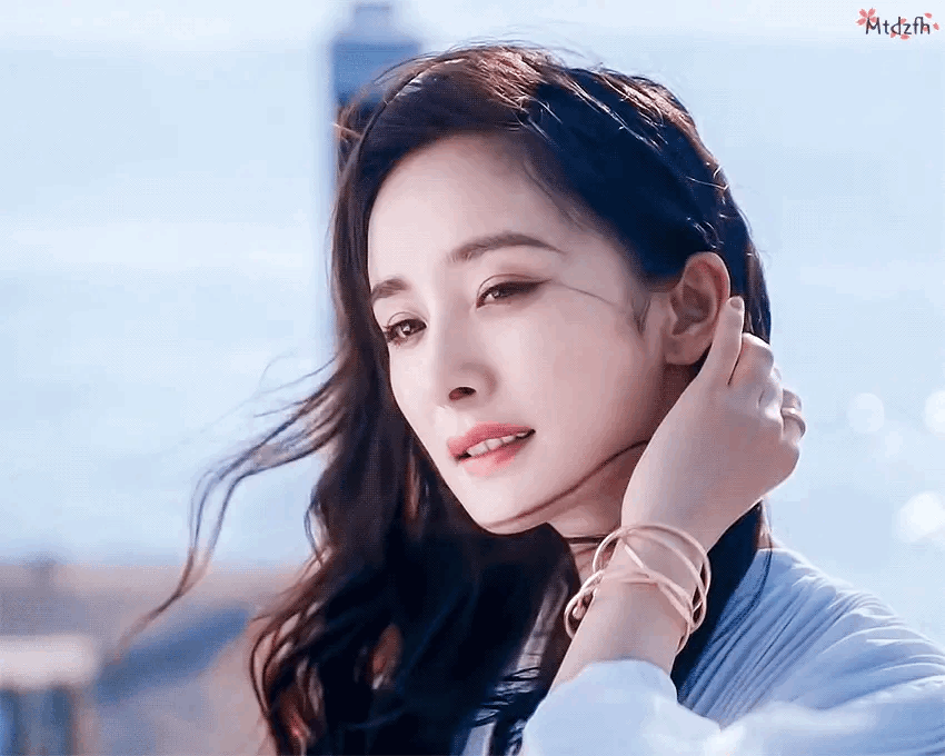 这些女明星撩头发 谁撩到你了?