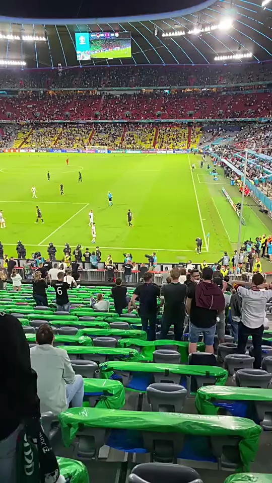 我在安联球场现场看球太震撼啦