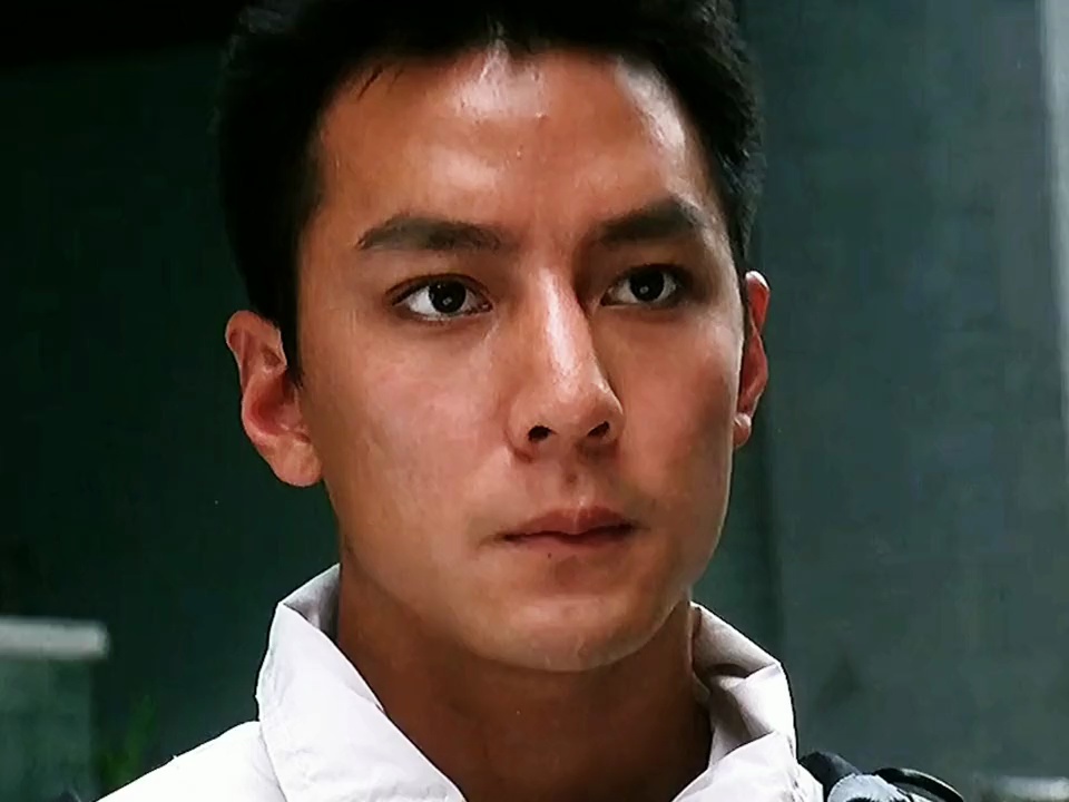 吴彦祖这个身材绝了