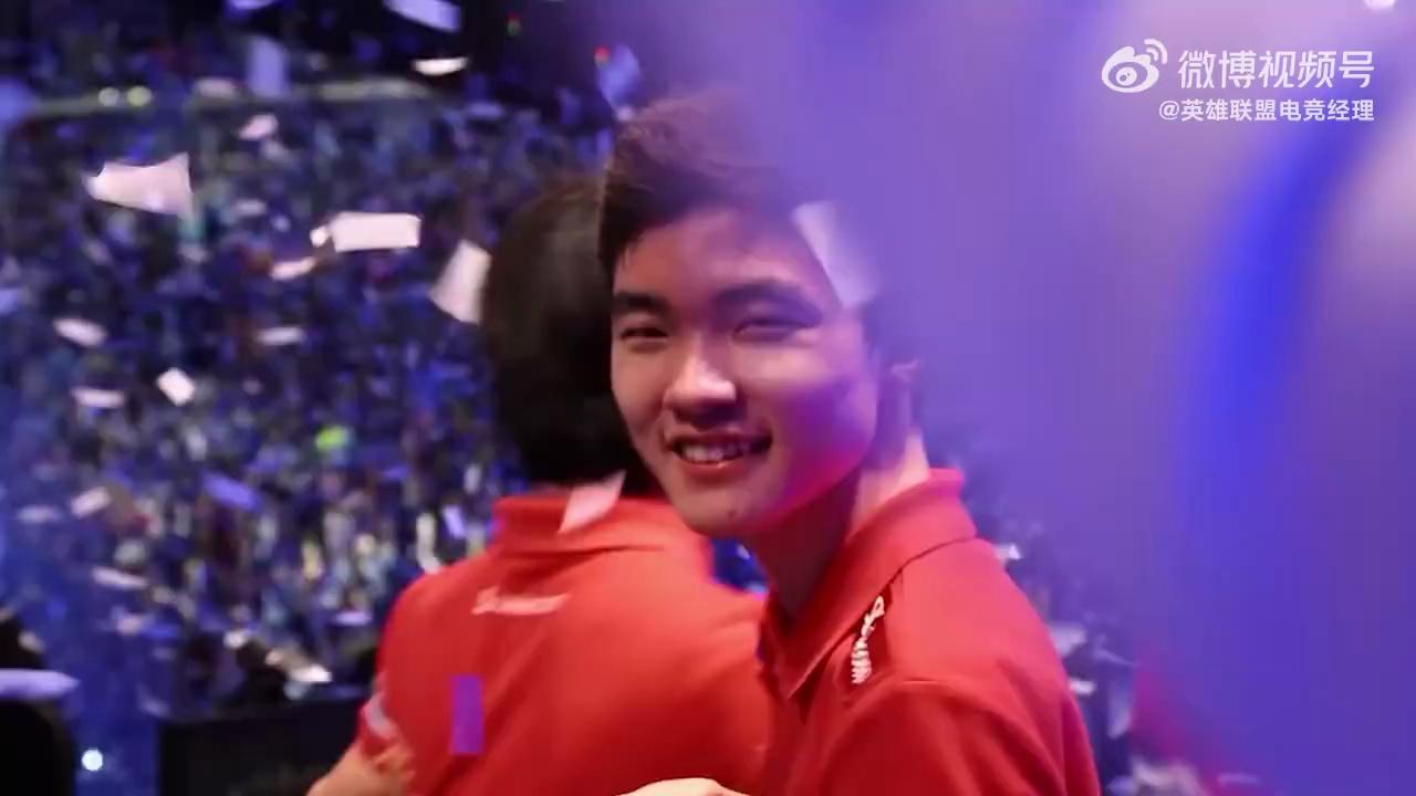 video-poster