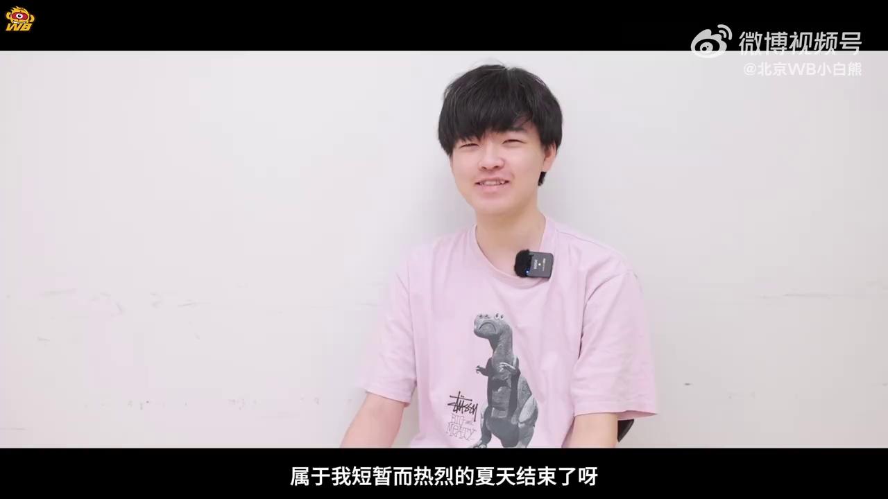 video-poster