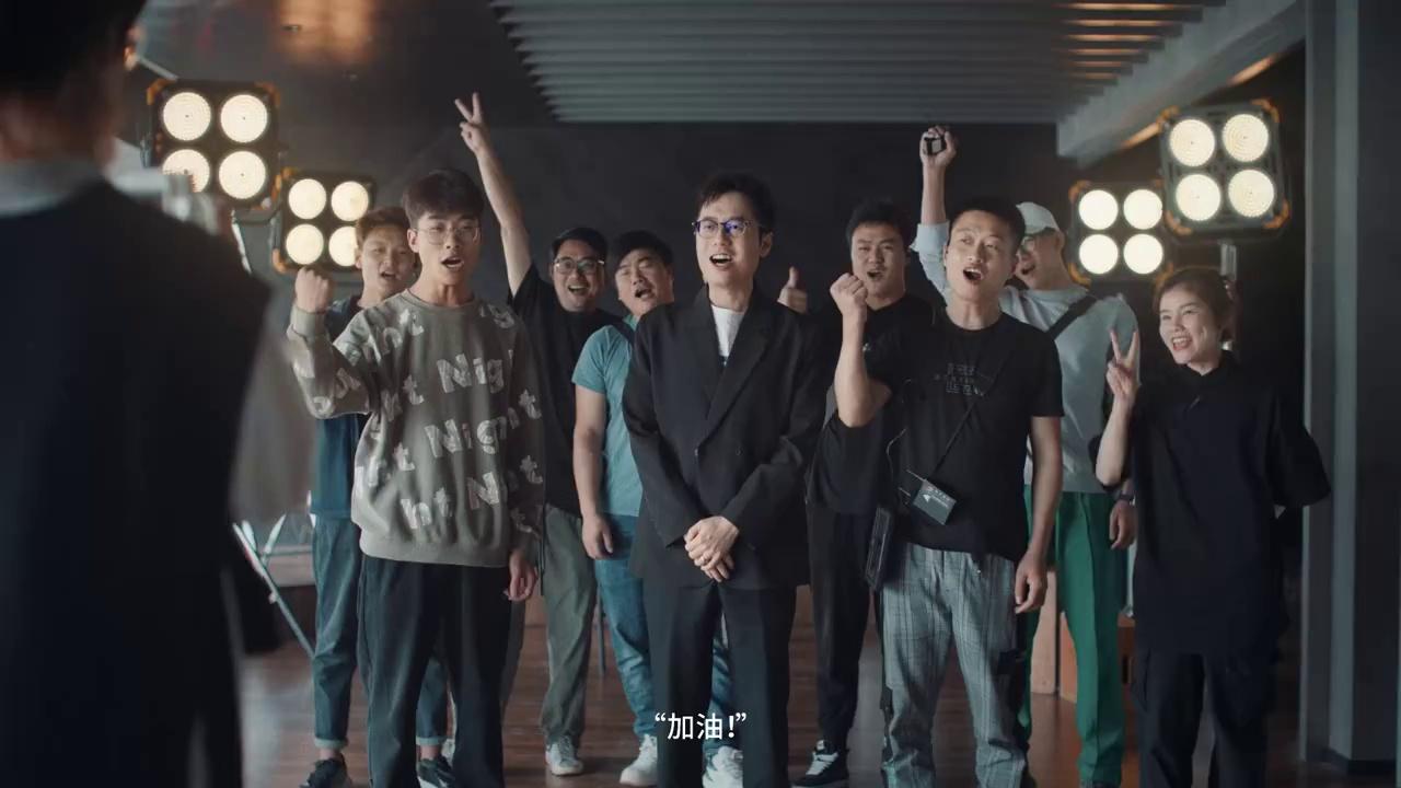 video-poster