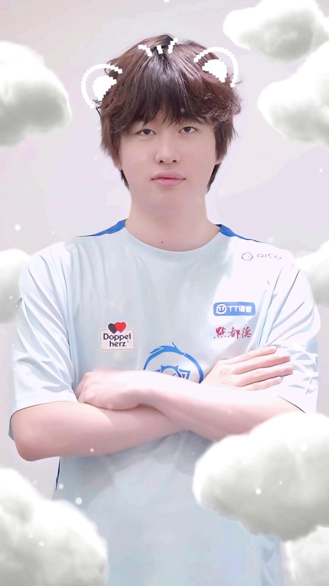 video-poster