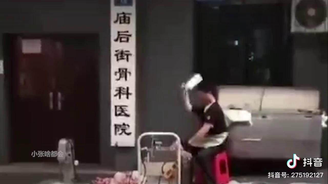 video-poster