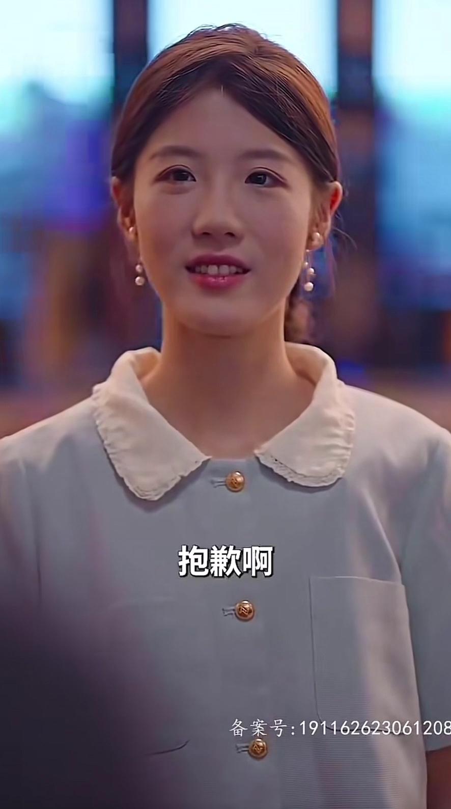 video-poster