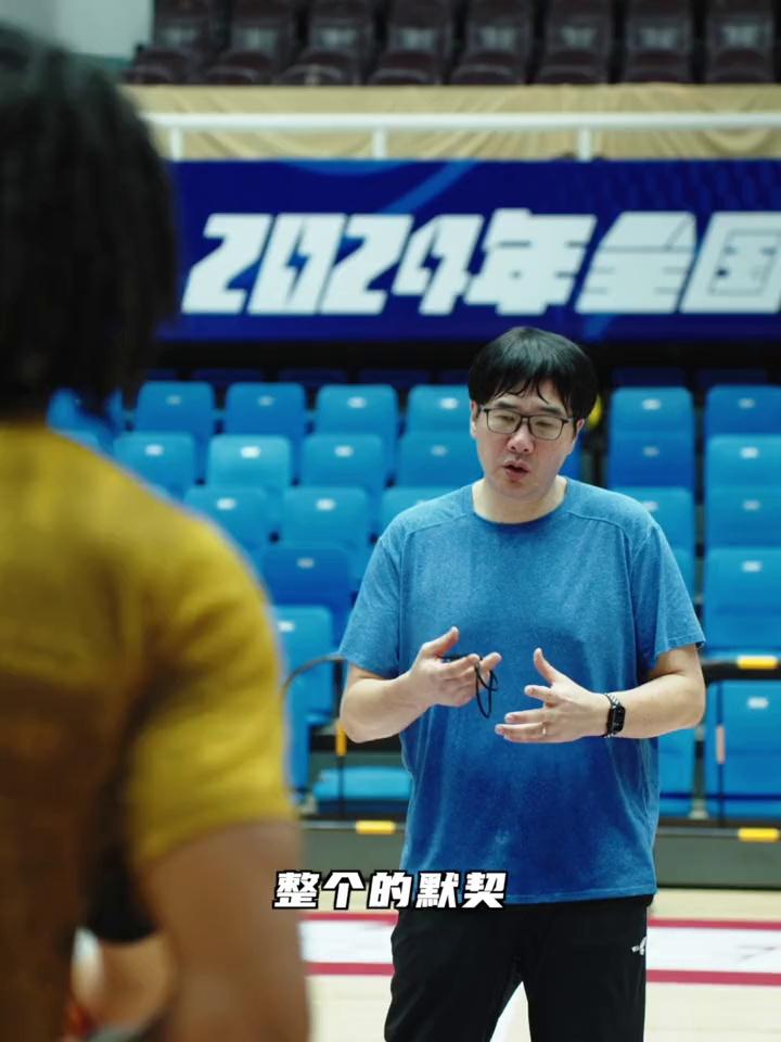video-poster