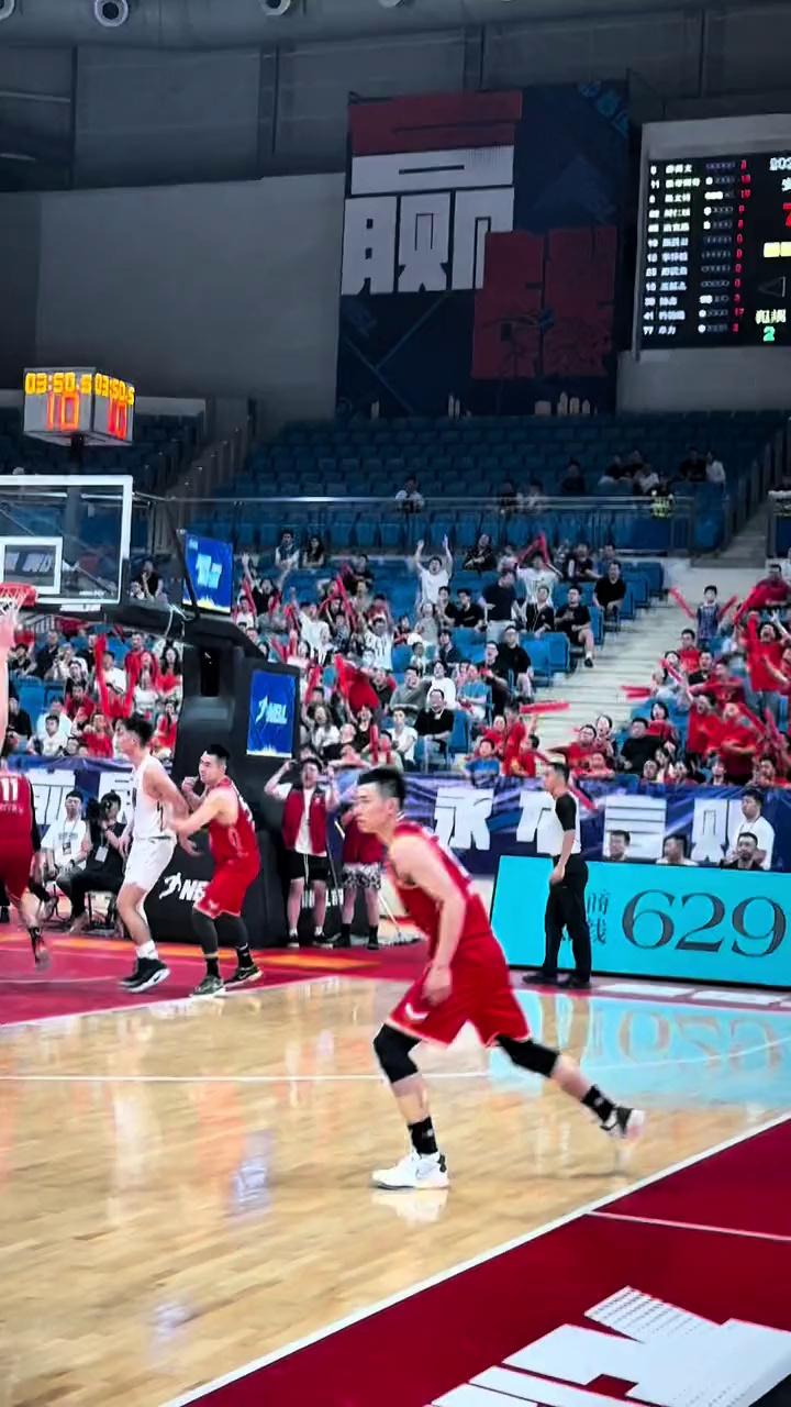 video-poster
