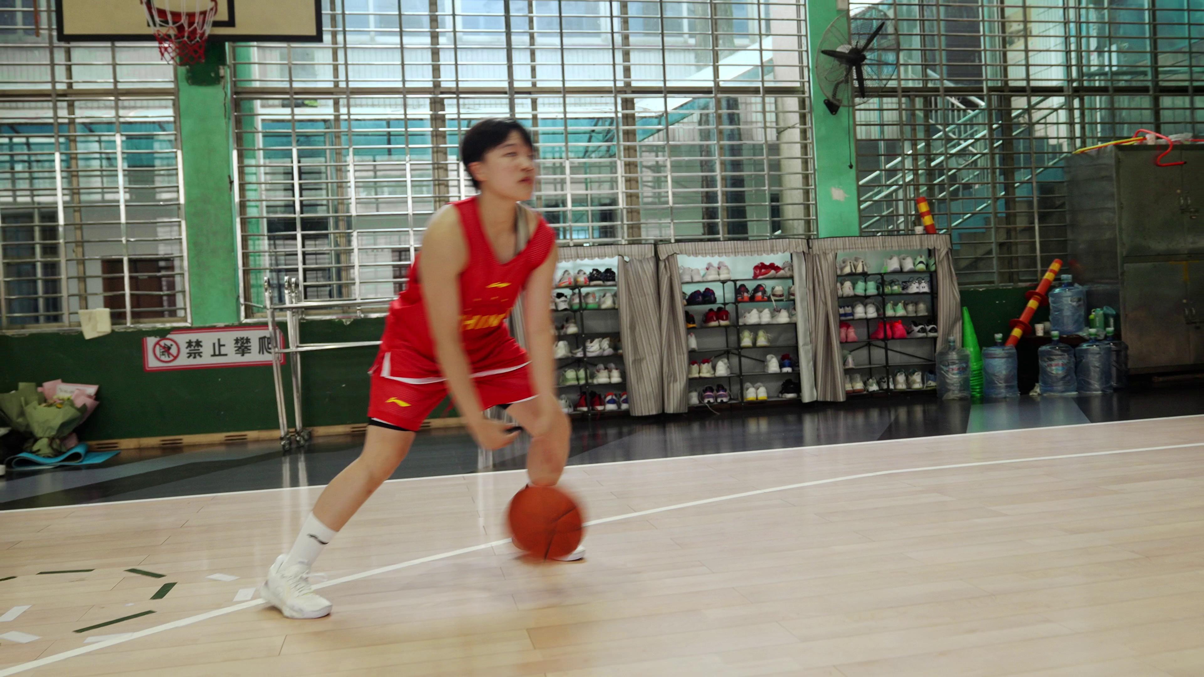 video-poster