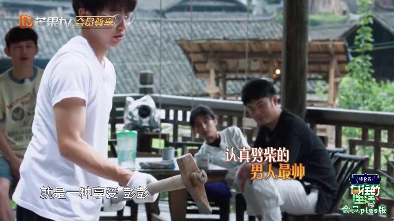 video-poster