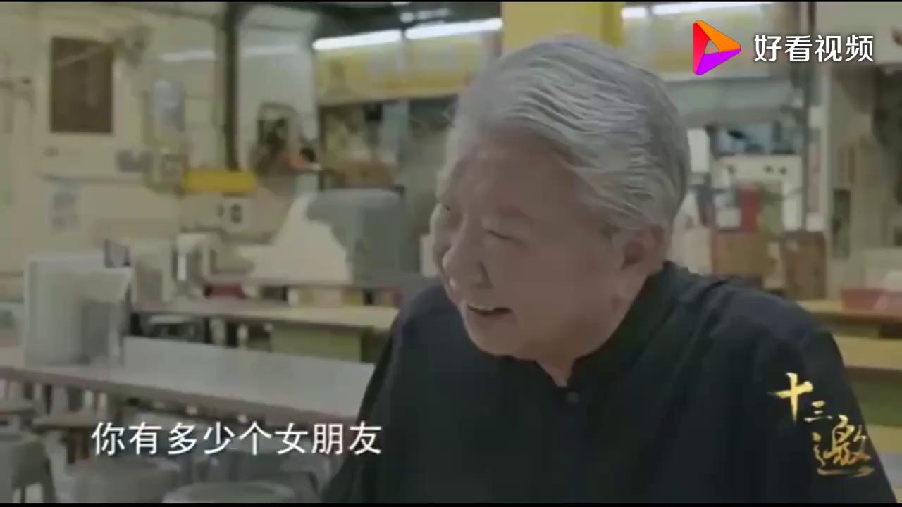 video-poster