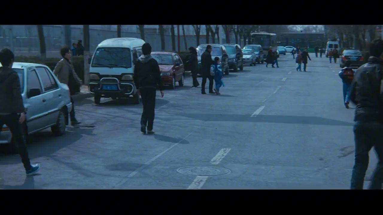 video-poster