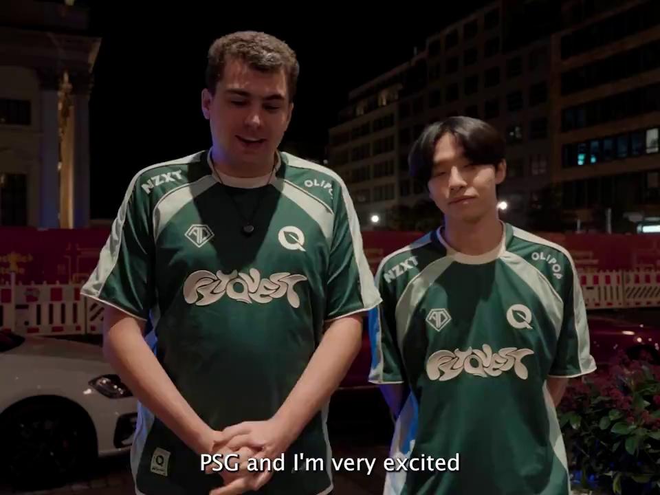 video-poster