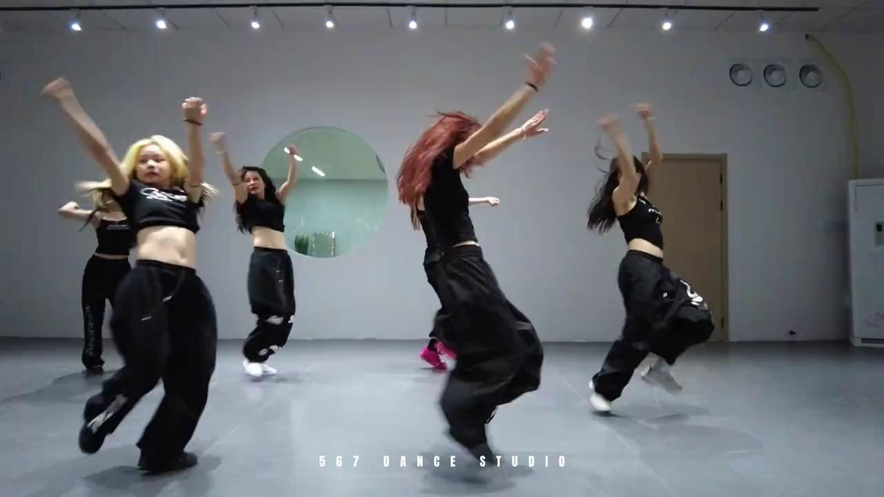 video-poster