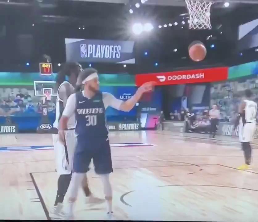 video-poster