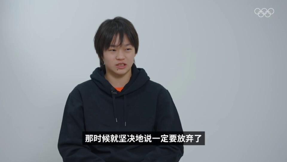 video-poster