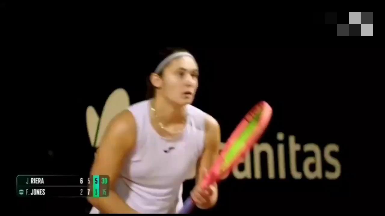 video-poster