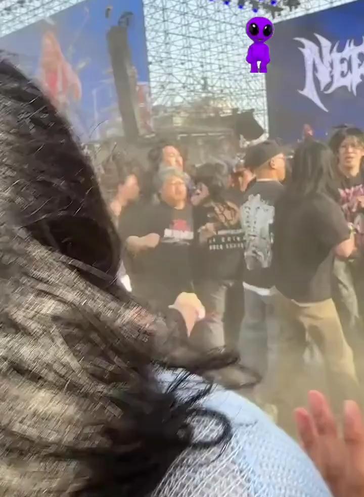 video-poster