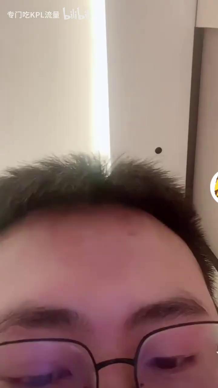 video-poster
