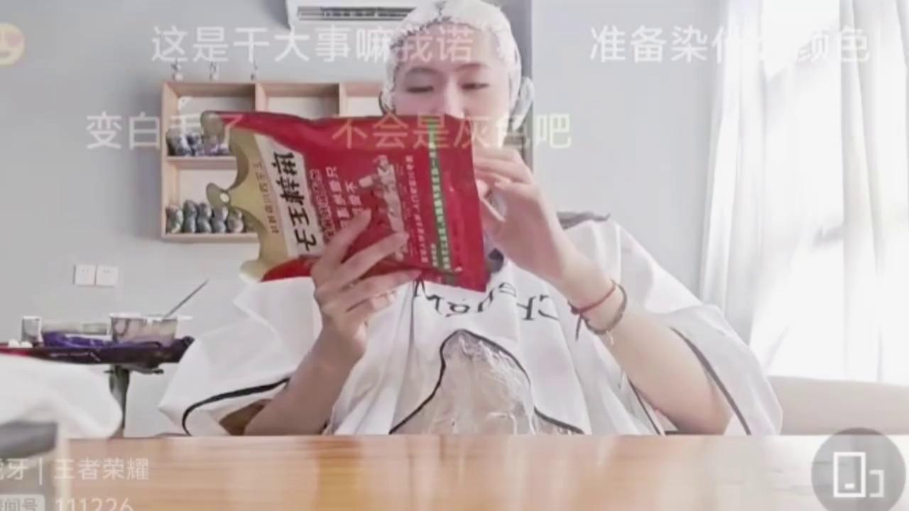 video-poster