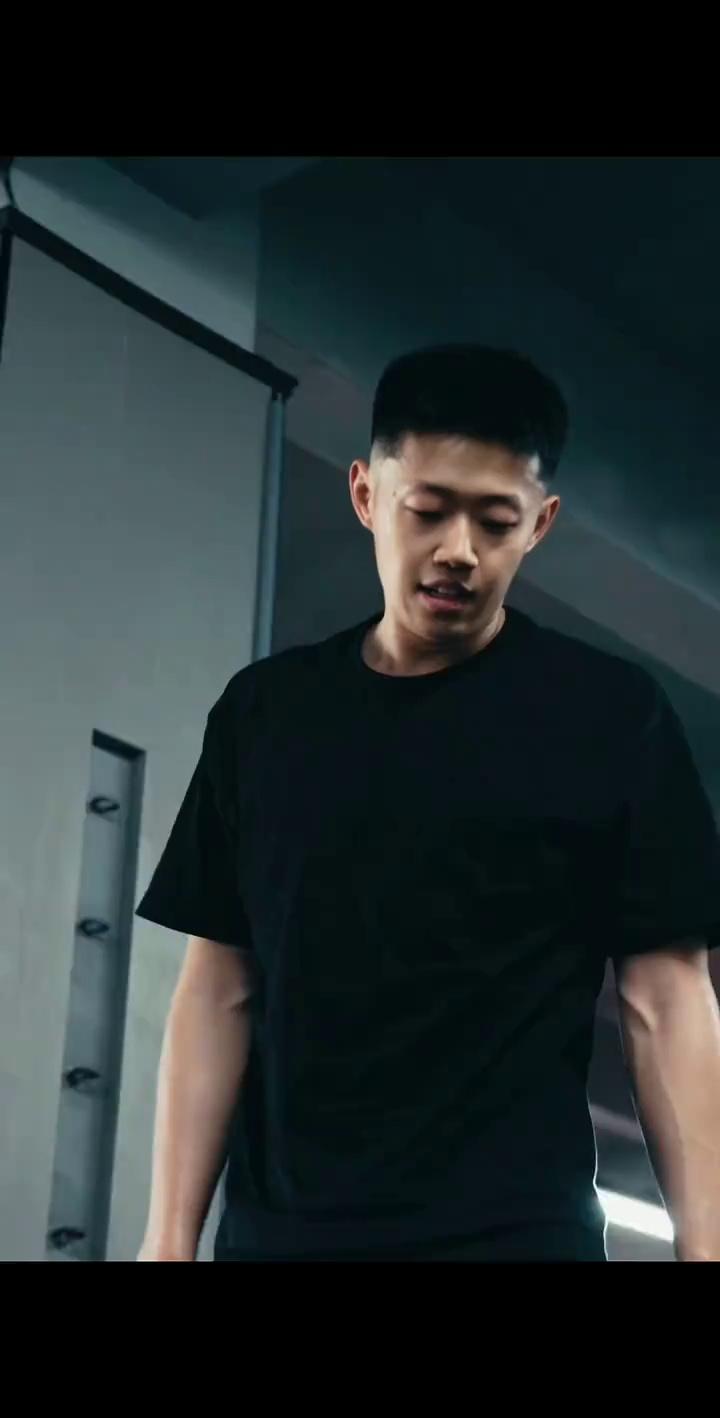 video-poster