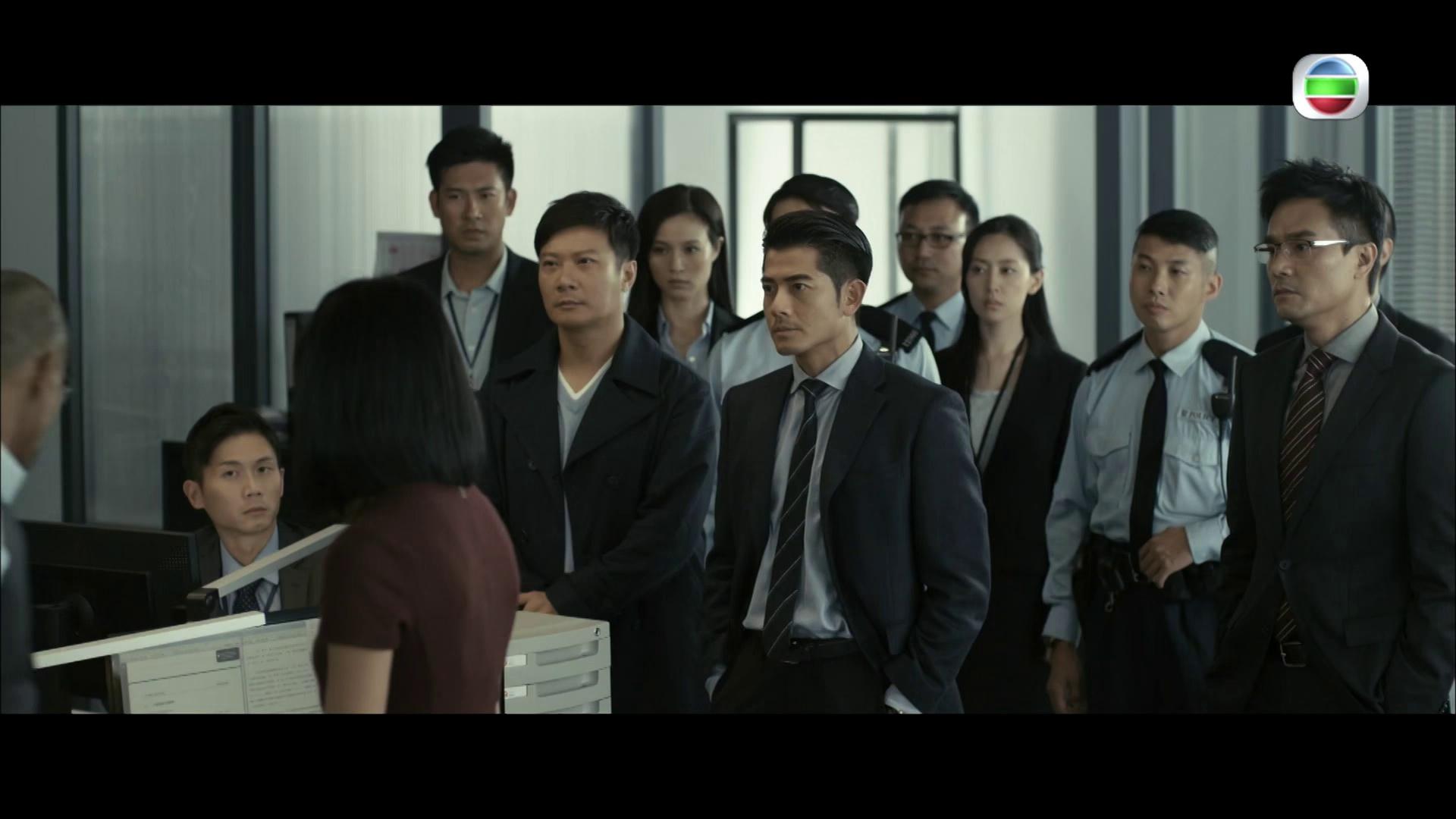 video-poster