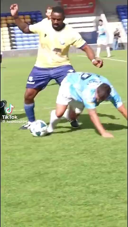 video-poster