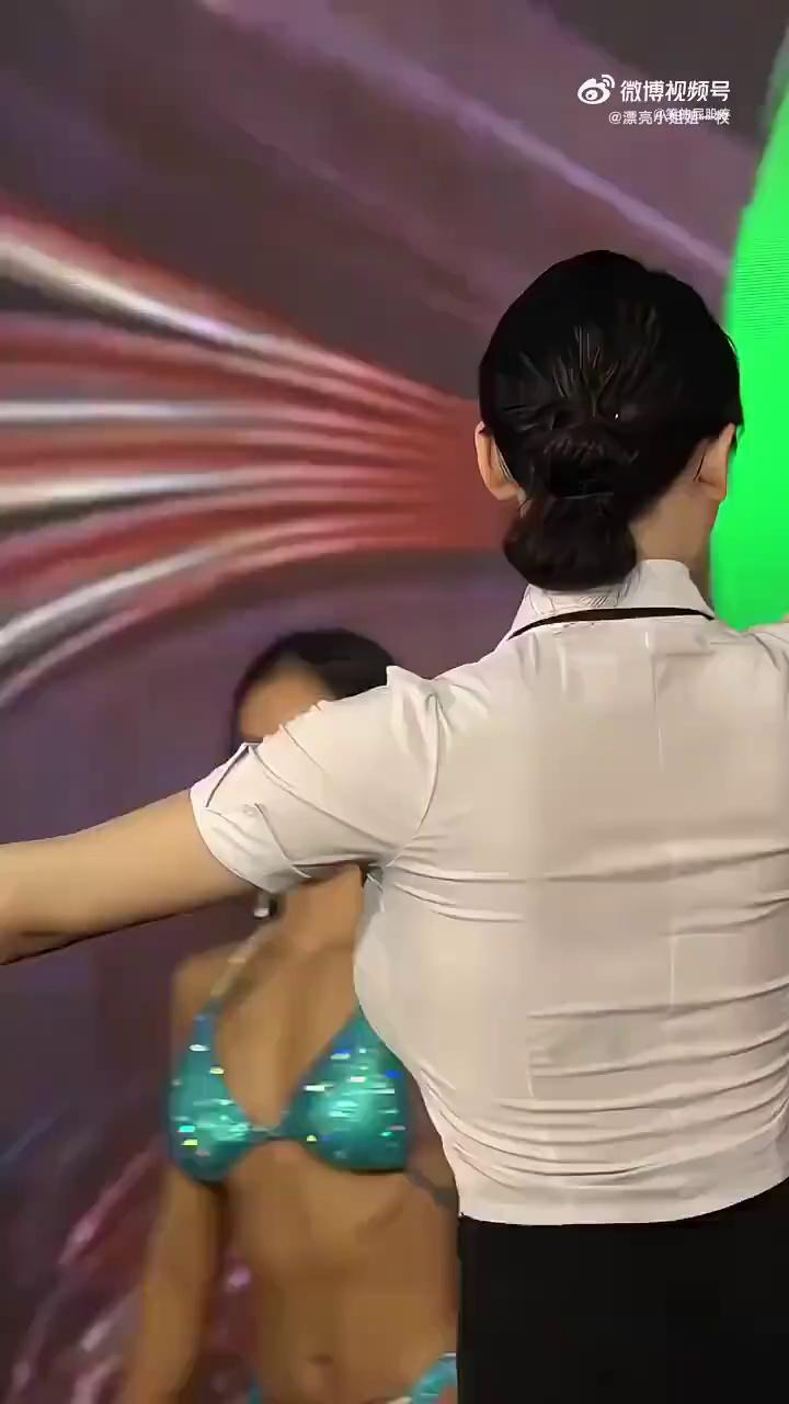 video-poster