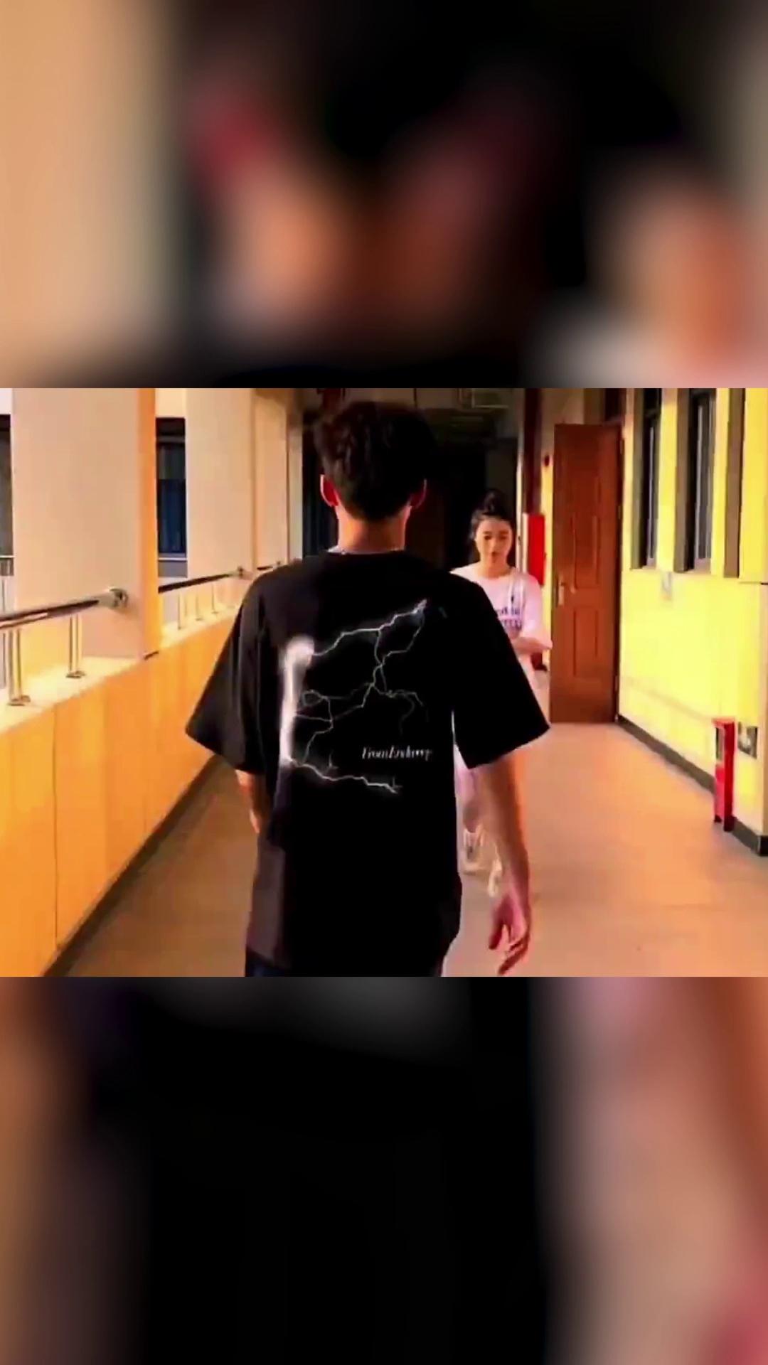 video-poster