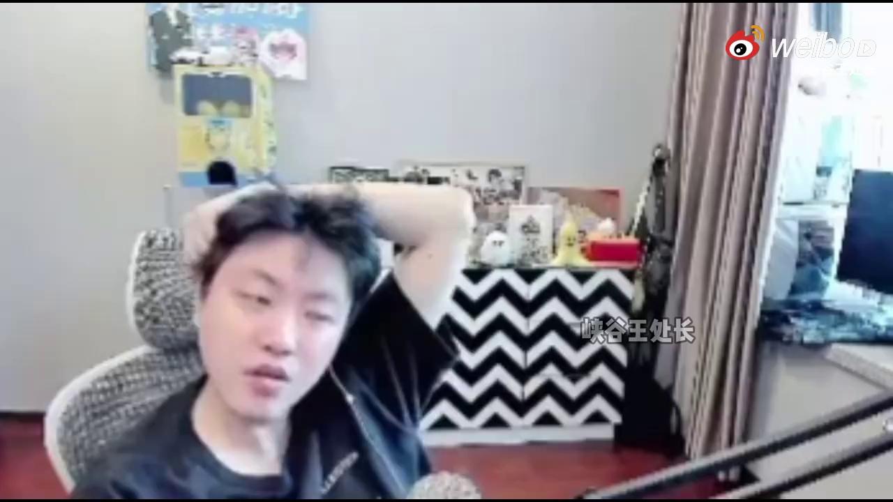 video-poster