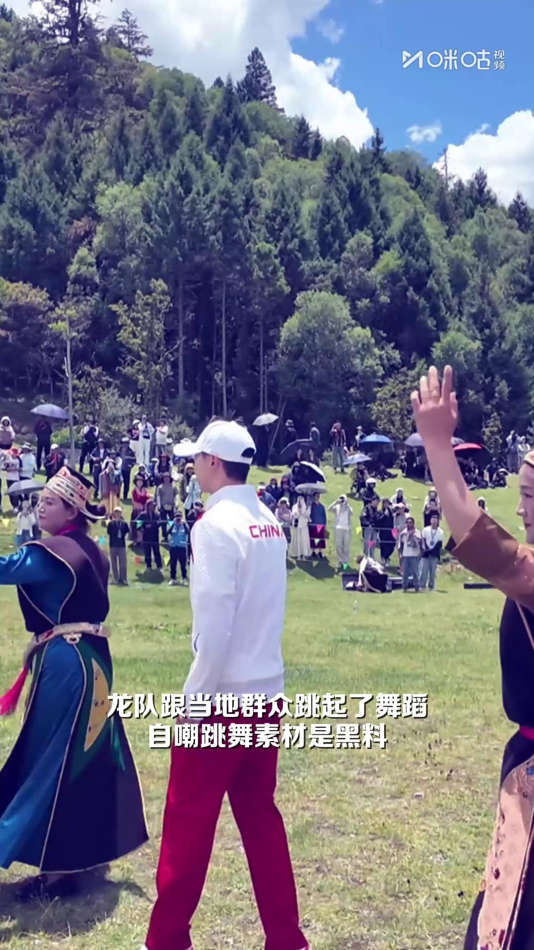 video-poster