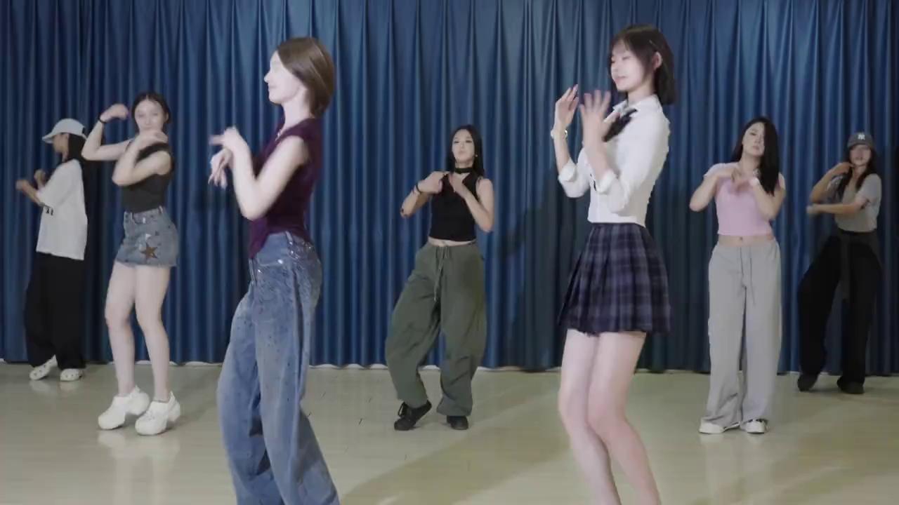 video-poster