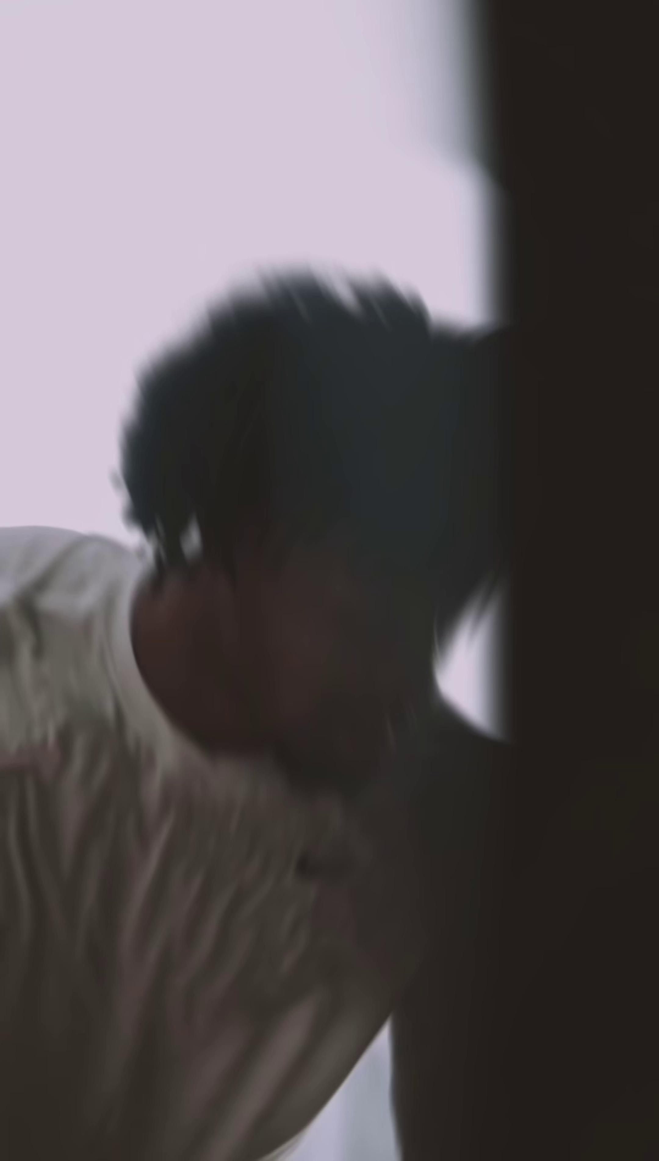 video-poster