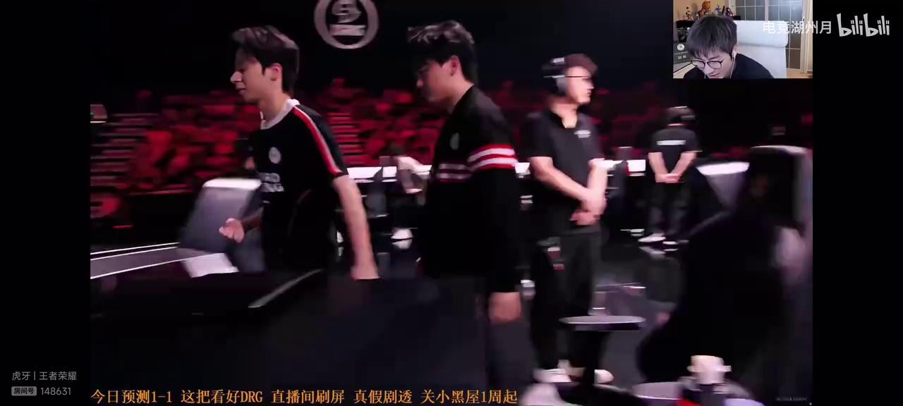 video-poster