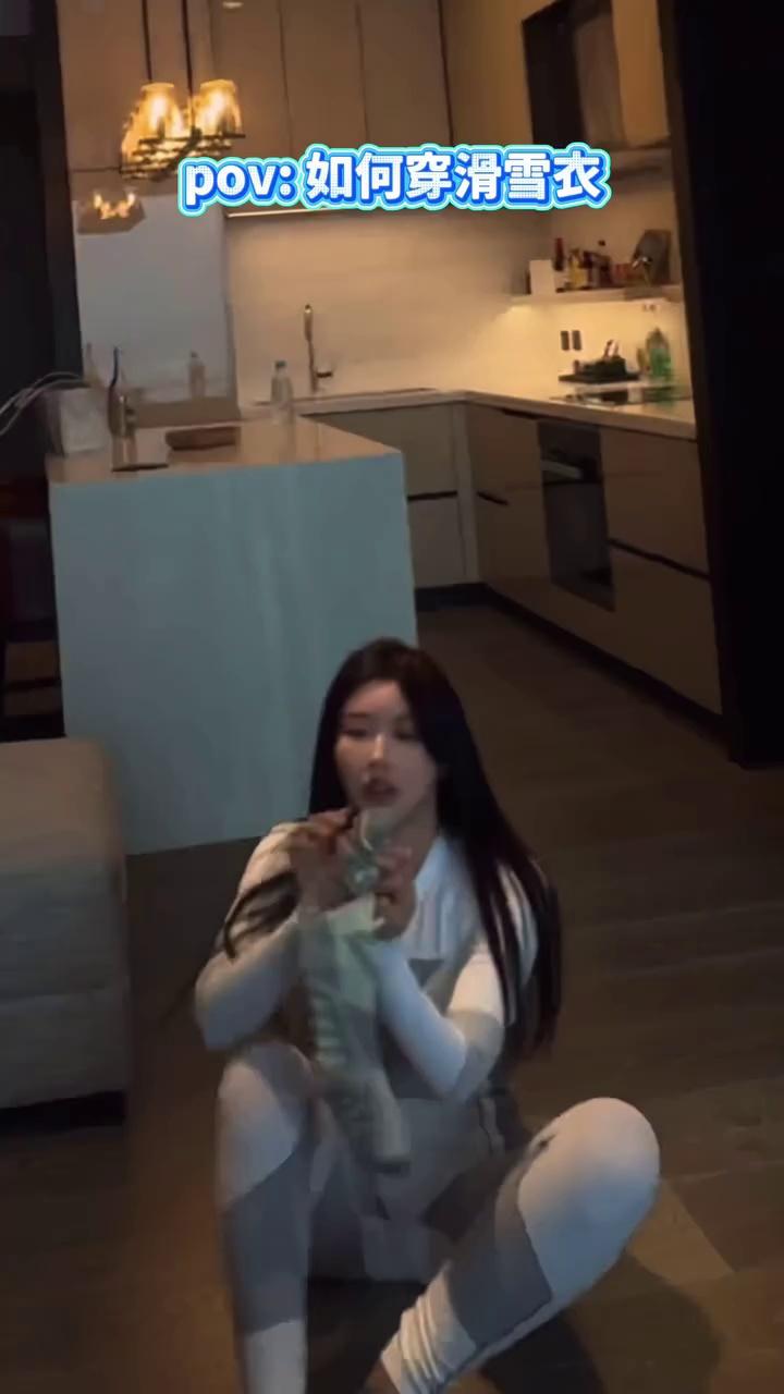 video-poster