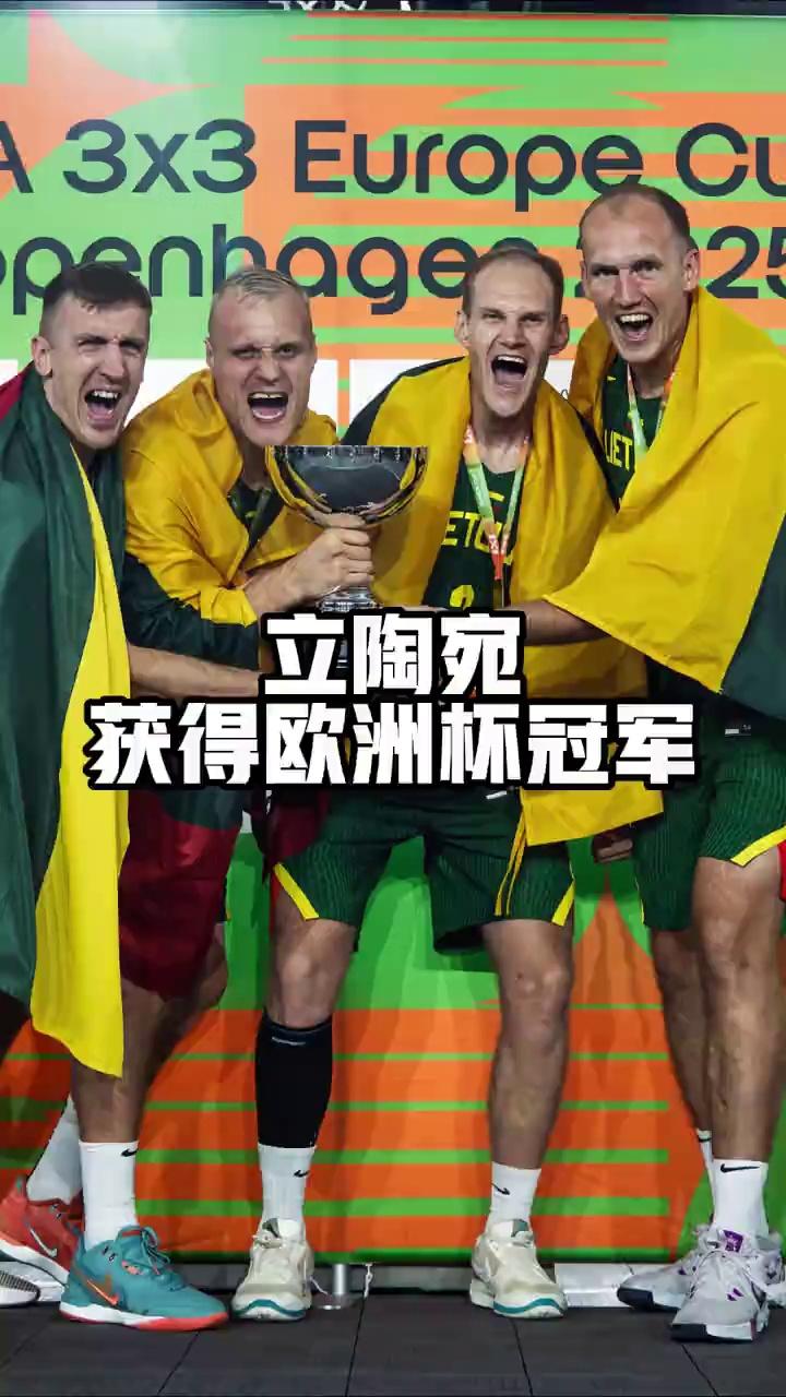 video-poster