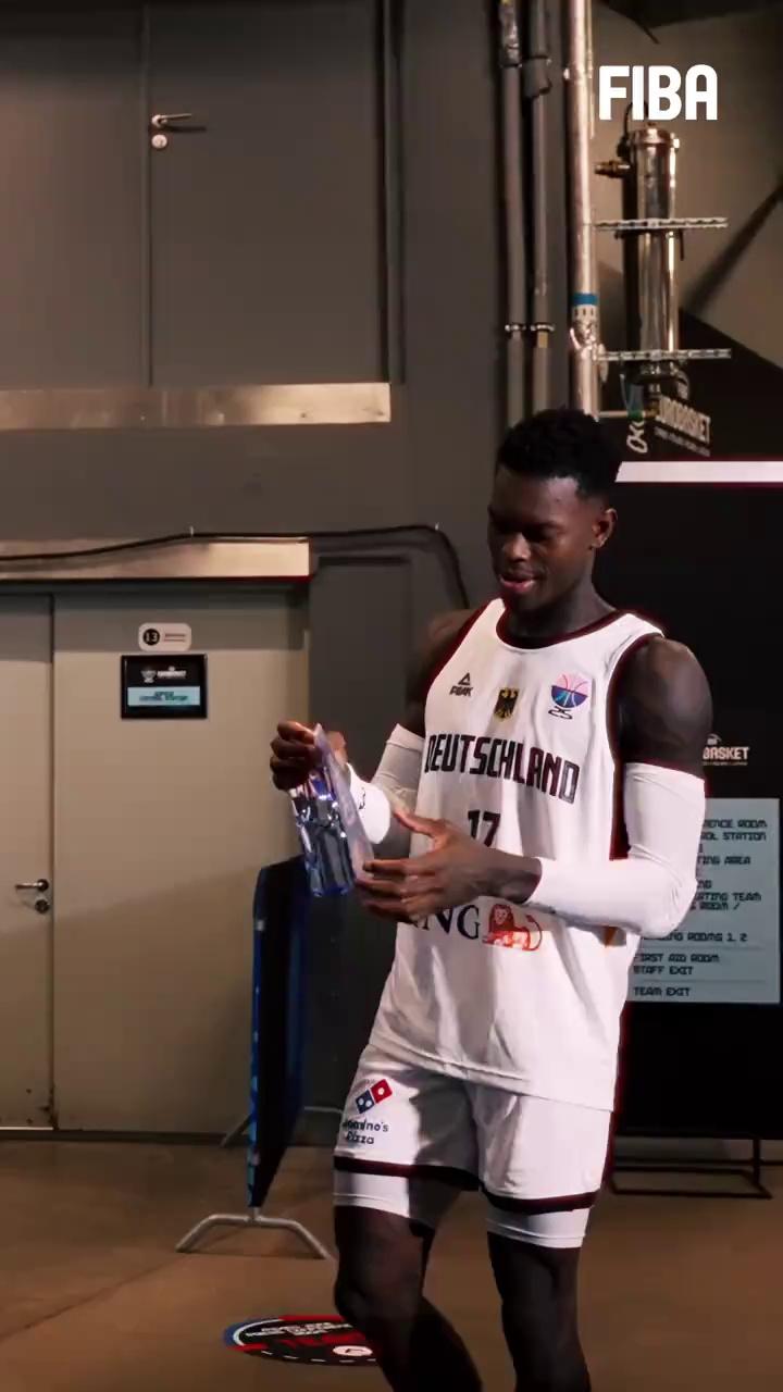 video-poster