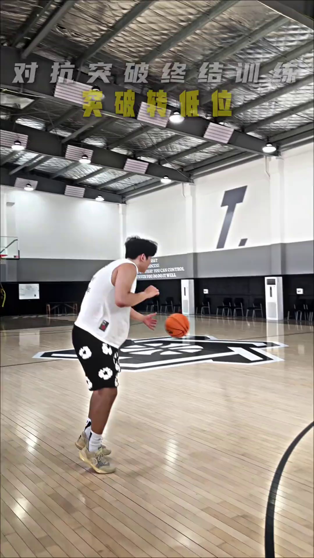 video-poster