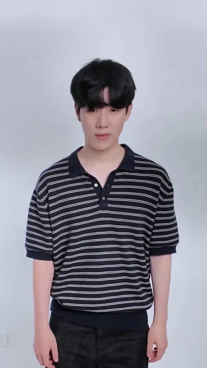 video-poster