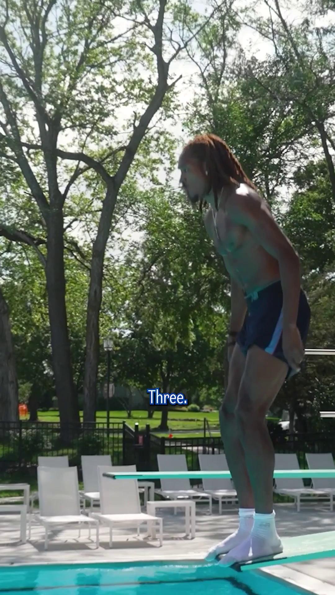 video-poster