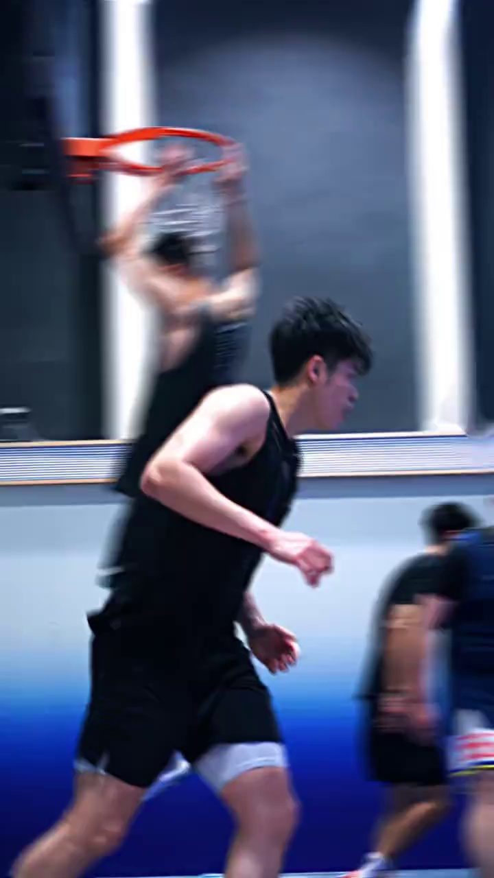 video-poster