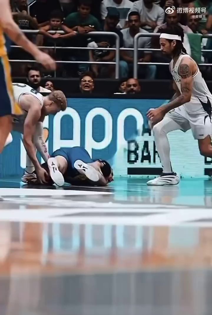video-poster