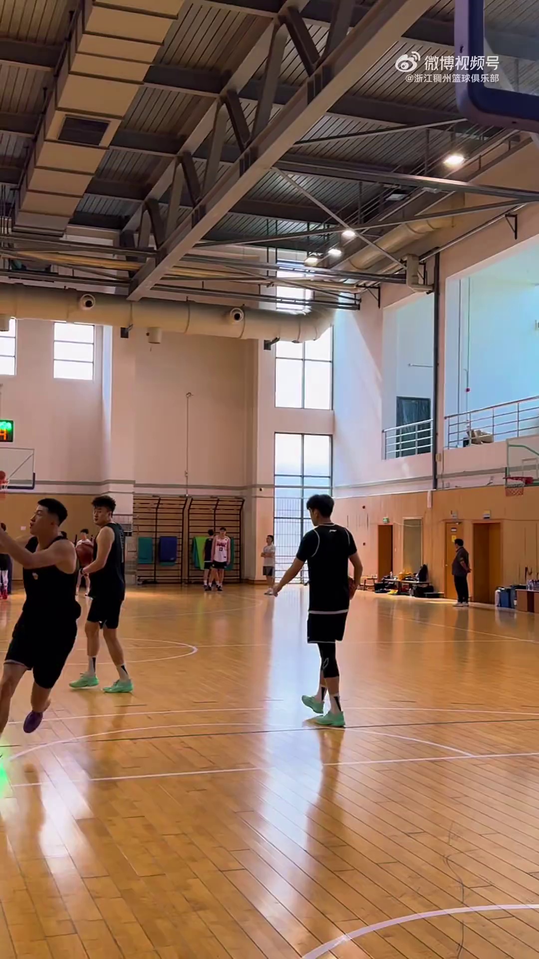 video-poster
