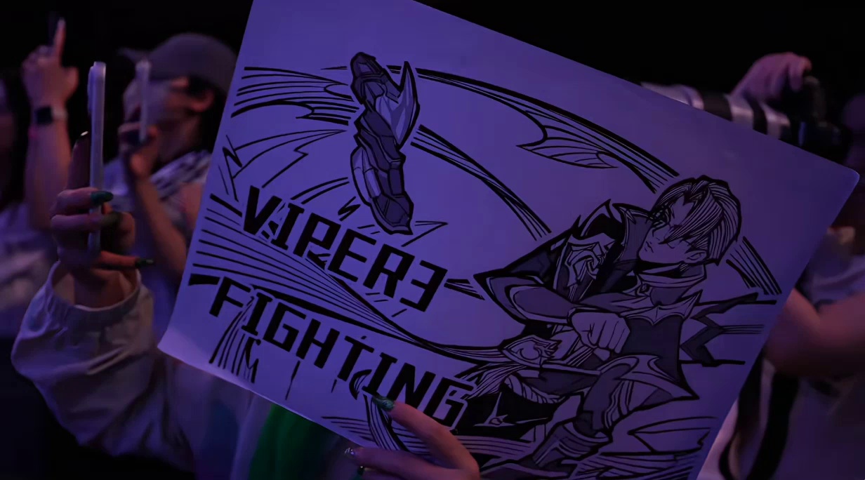 video-poster