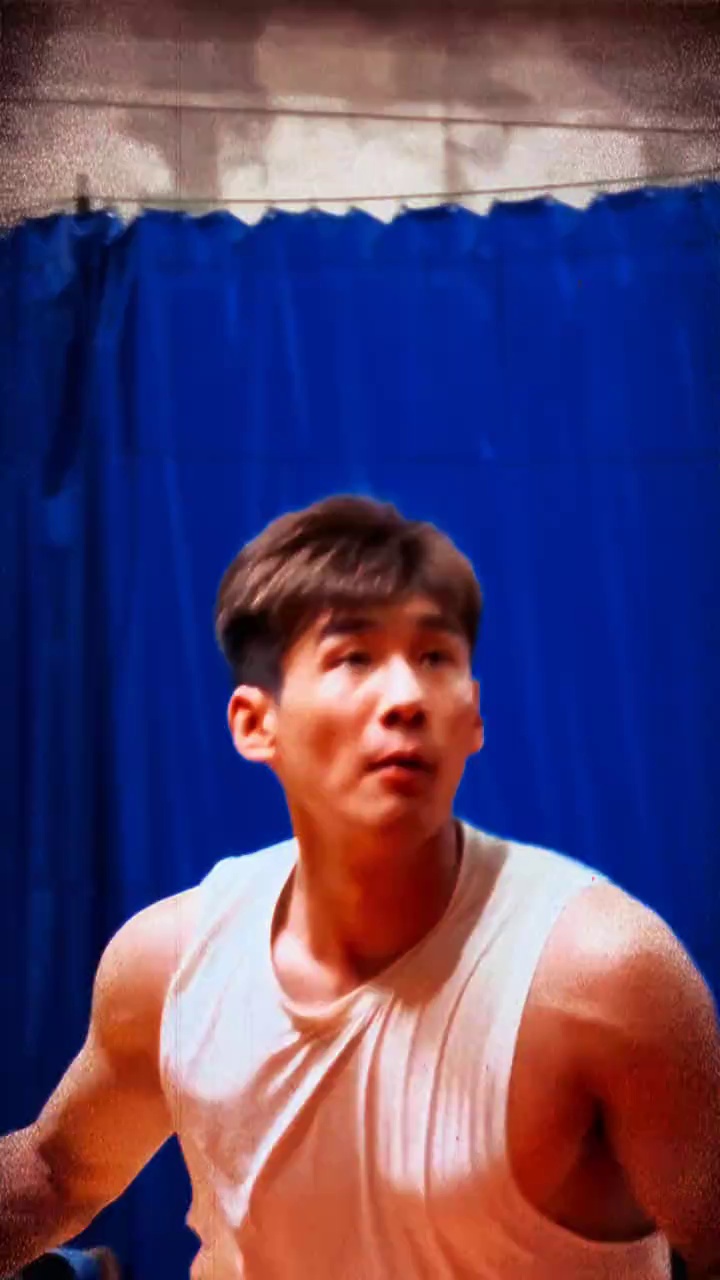 video-poster
