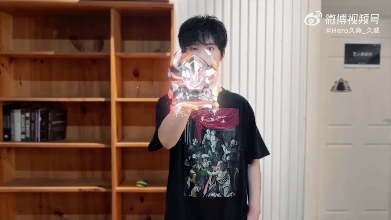 video-poster