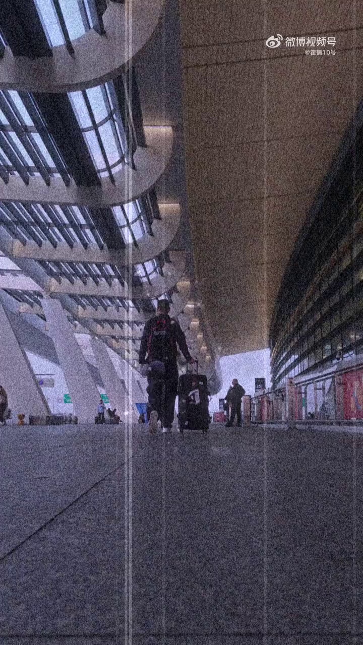 video-poster