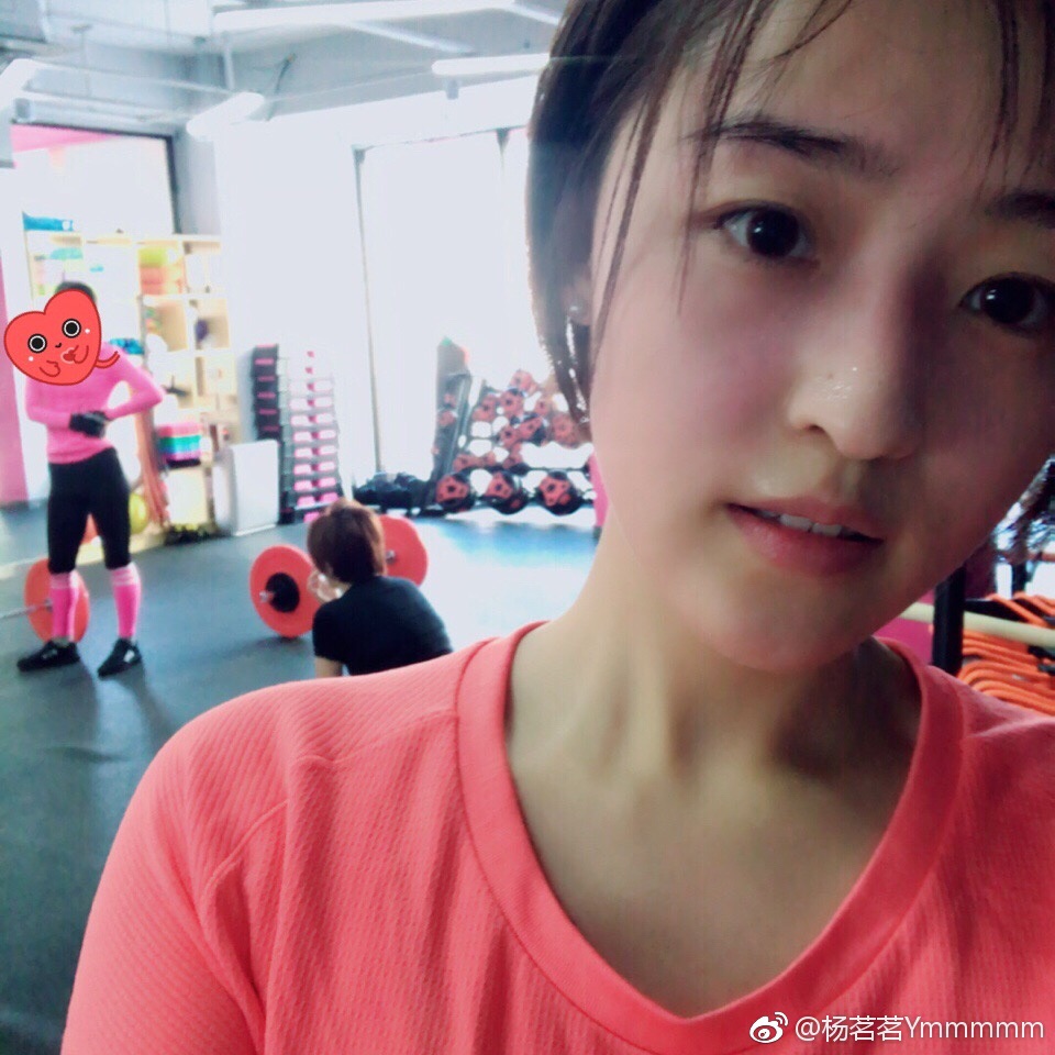 杨茗茗 曾经火了一阵的主播杨茗茗怎么销声匿迹-步行街主干道-虎扑社区