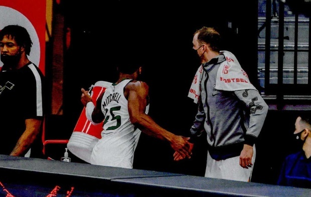 Nba球员为什么会发挥失常精神不稳定身体不在状态因为nba休息时间减少和疫情 虎扑 Nba球员为什么会发挥失常精神不稳定身体不在状态因为nba休息时间减少和疫情 虎扑