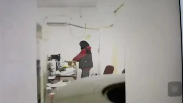 湖北一事业单位女子向同事水杯投不明物？警方介入调查