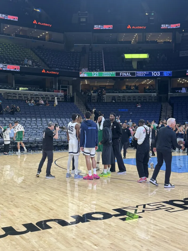 25日NBA熱點(diǎn):貝弗利或賽季報(bào)銷 納什失望未奪冠